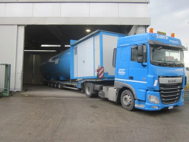 Transportul unui sistem de protecție împotriva incendiilor Laser Box de la Climatec Transportul unui sistem de protecție împotriva incendiilor Laser Box de la Climatec