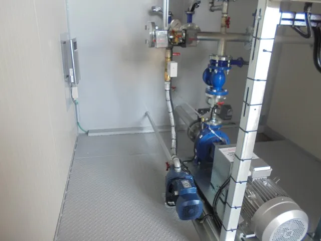 Grup de pompare a unui sistem de prevenire a incendiilor Laser Box de la Climatec Grup de pompare a unui sistem de prevenire a incendiilor Laser Box de la Climatec